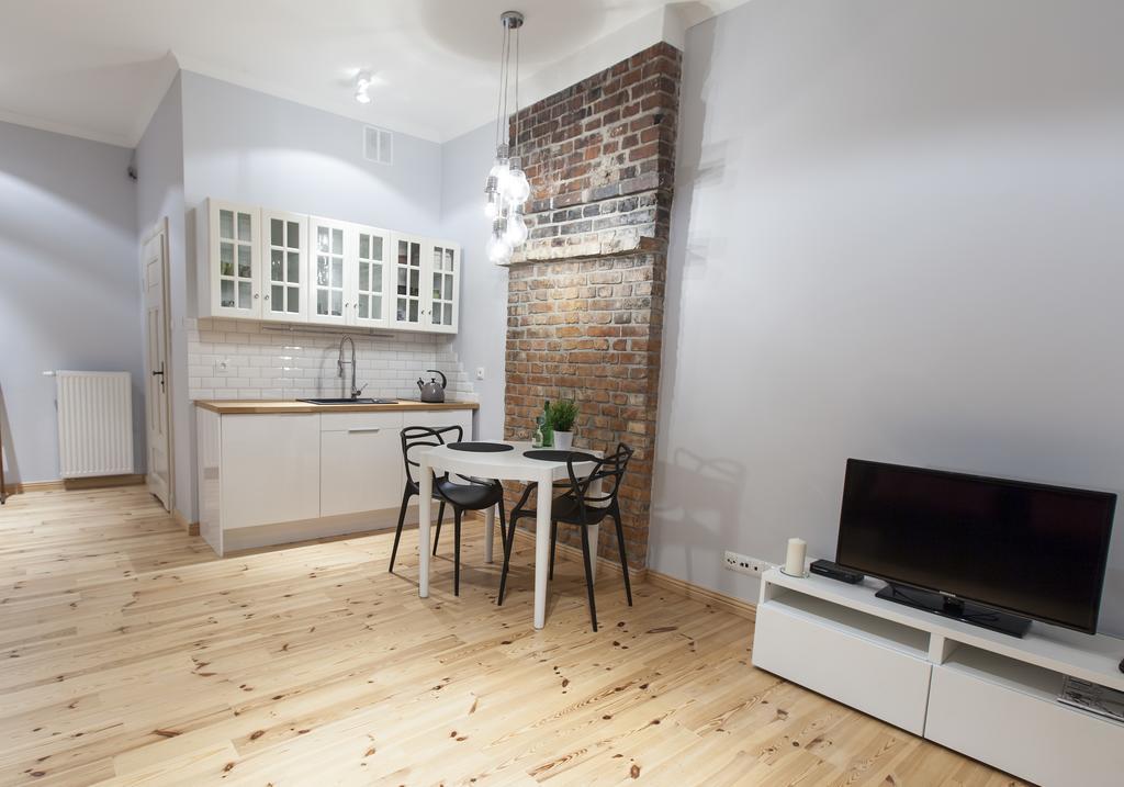 Homewell Apartments Pod Szczerbatym Poznan Ruang foto