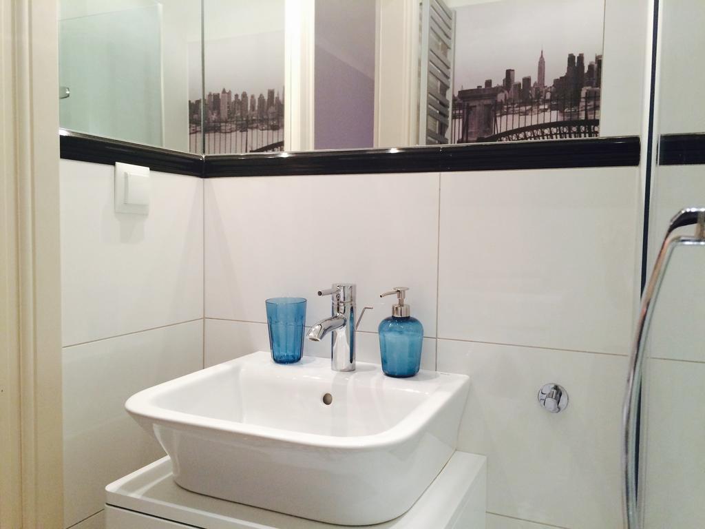 Homewell Apartments Pod Szczerbatym Poznan Ruang foto